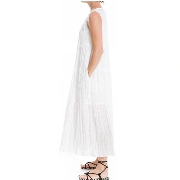 Max Studio Sleeveless Gauzy Jewel Neck Tiered Maxi Dress Medium White NEW $138 - Picture 4 of 8